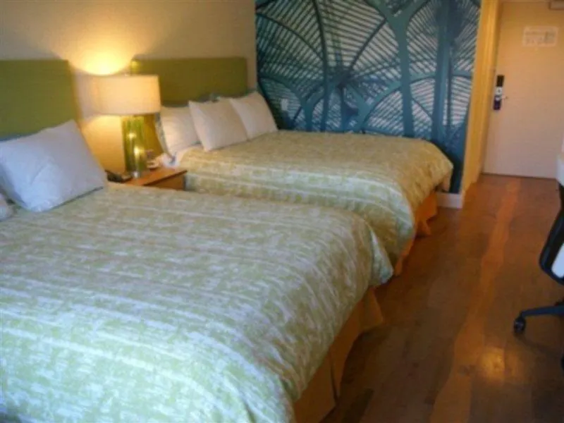 Best Western Premier Toronto Airport Carlingview Hotel 3*,