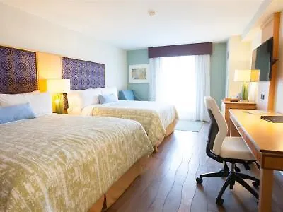 Best Western Premier Toronto Airport Carlingview Hotel