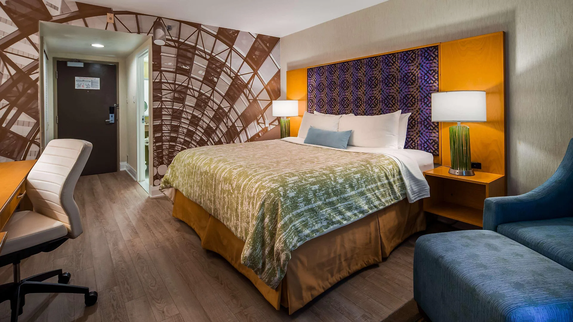 ***  Best Western Premier Toronto Airport Carlingview Hotel Canada