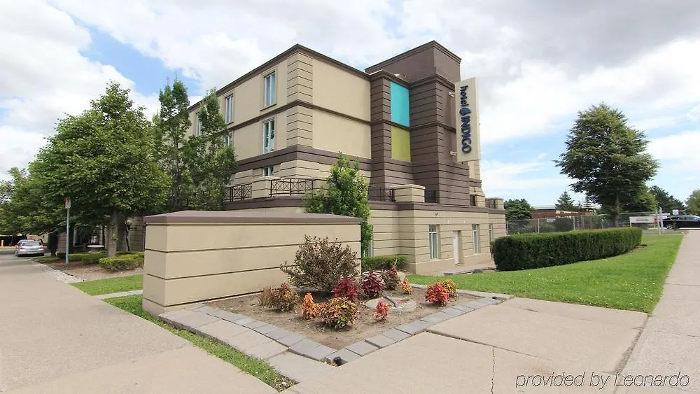 Best Western Premier Toronto Airport Carlingview Hotel